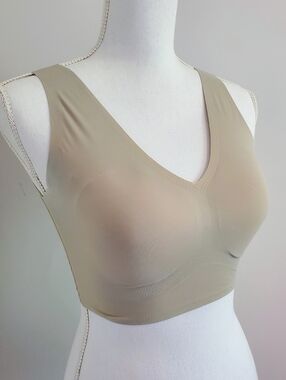 Calvin Klein Invisibles Seamless V Neck Bralette - Medium - Bare Nude